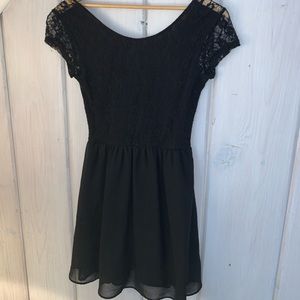 Littlw black dress